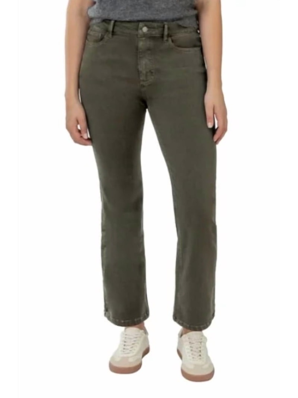 Well Worn Women's High Rise Classic Straight Jeans